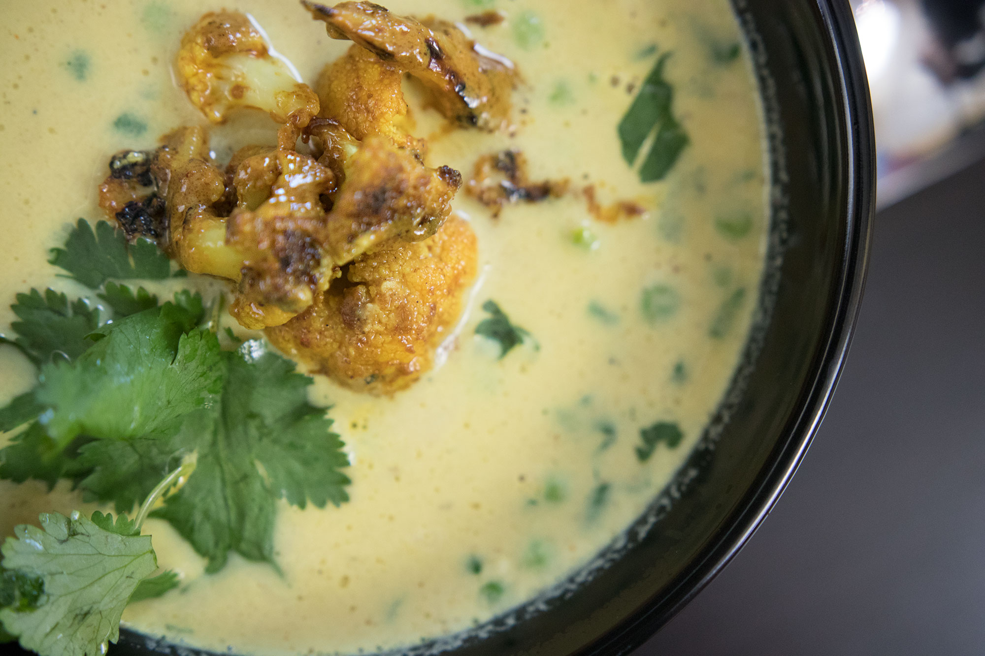 2000px x 1333px - Roasted Cauliflower & Coconut Soup - Kravings Food Adventures