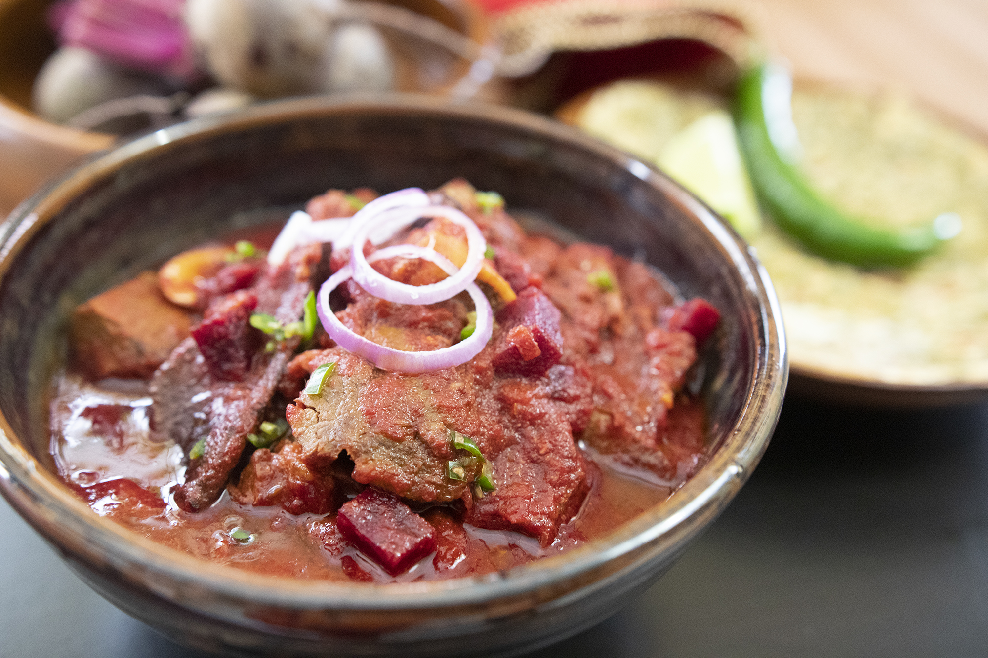 https://kravingsfoodadventures.com/wp-content/uploads/2019/02/ChukanderGosht-H8.jpg