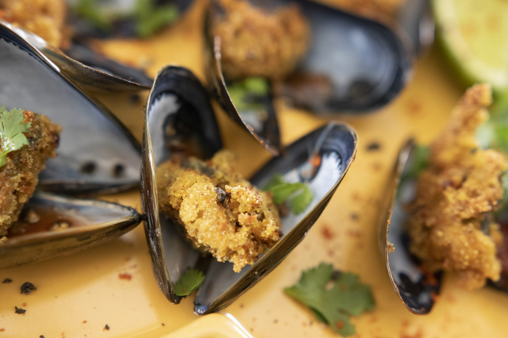 Fried Mussels - Kravings Food Adventures