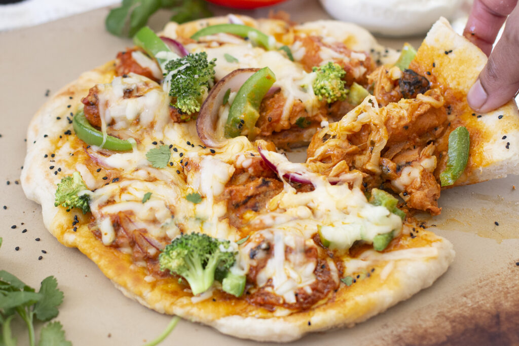 Butter Chicken Naan Pizza - Kravings Food Adventures